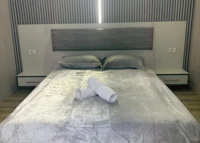 Stefan Guest house *